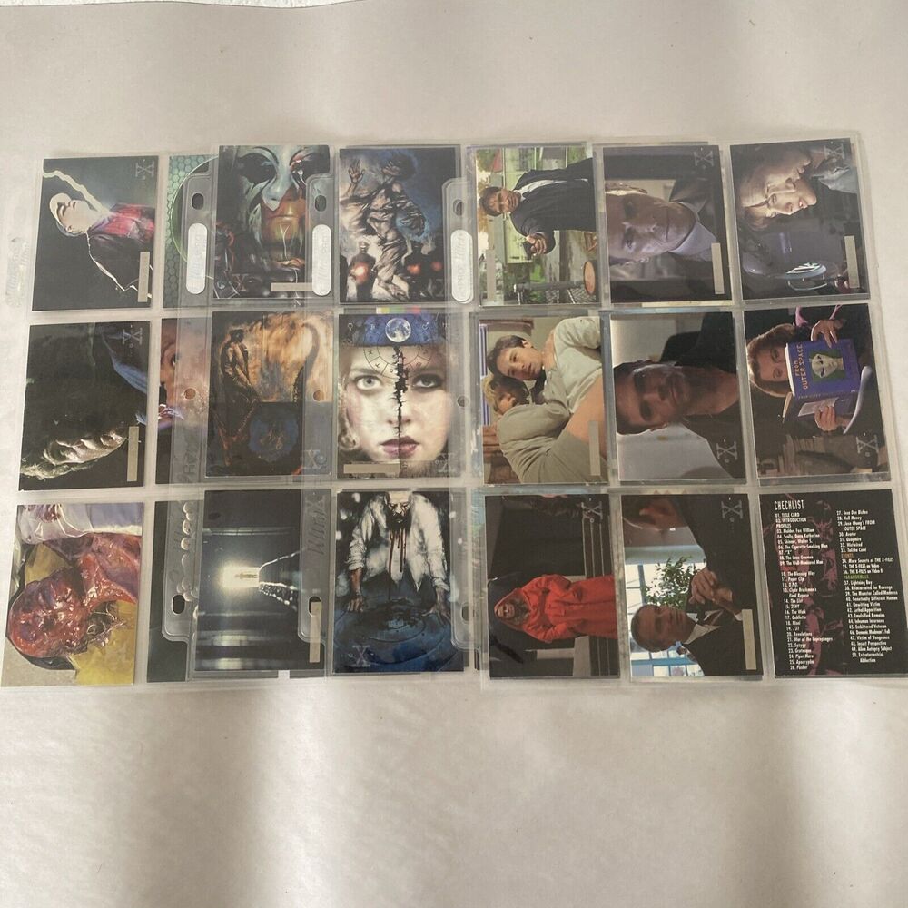 1995-1996 X-Files Topps Collector Cards Lot of 238 Regular/Foil/Etched/Holos